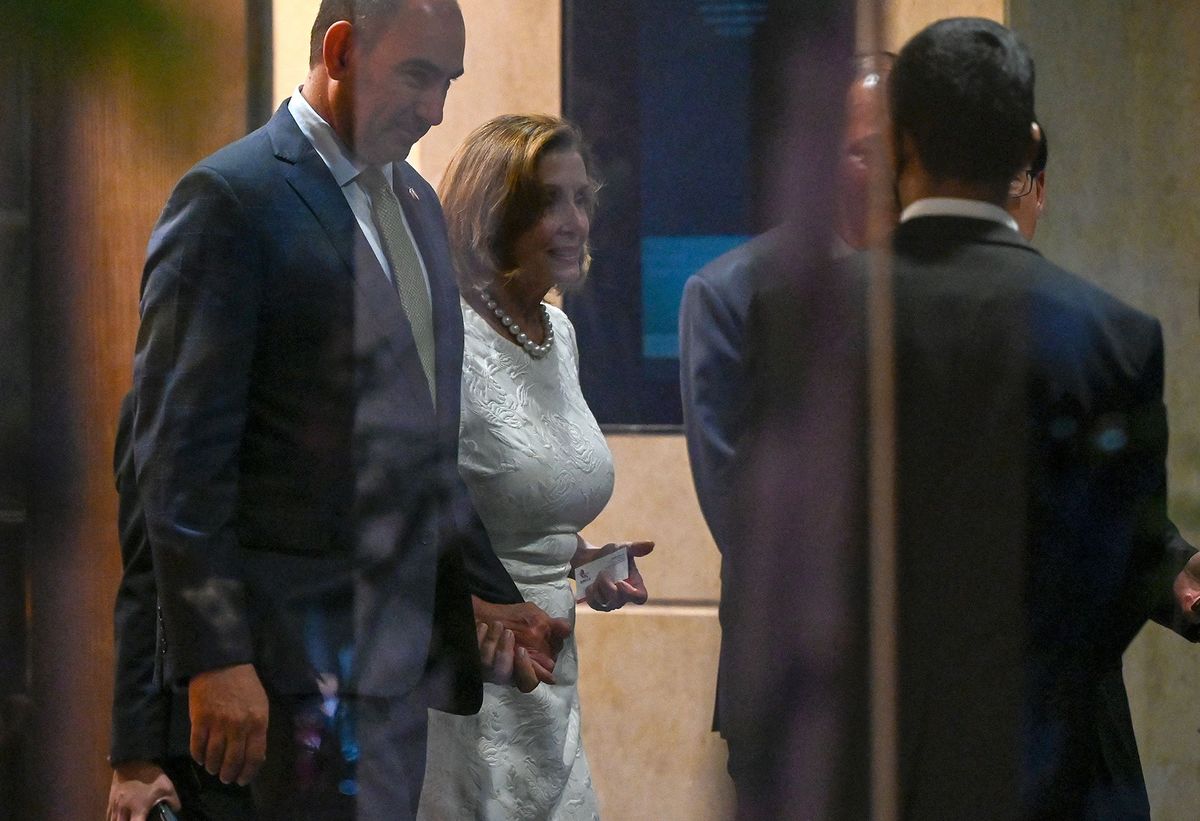 Pelosi Is Expected to Visit Taiwan, Ramping Up US-China Tensions