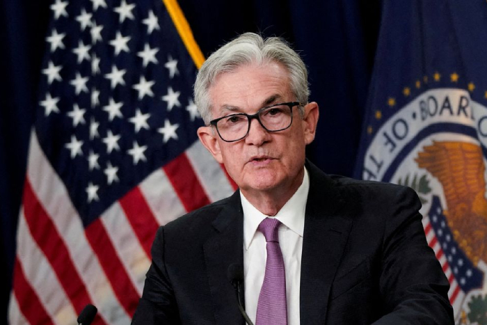 Powell Says Fed Must Show Resolve in Fighting Inflation