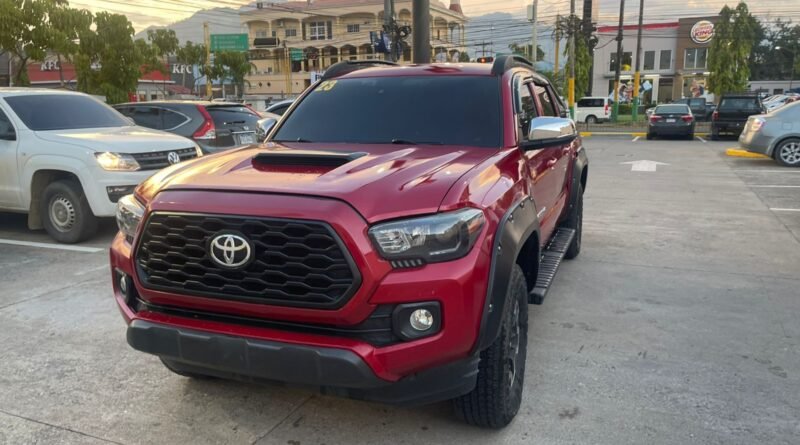 Toyota Tacoma